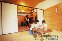 管理棟宿泊室【定員6名】12000円(コンセント、冷蔵庫、冷暖房、寝具含む)＋県税200円/人