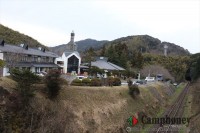 橋の上からほたる館