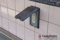 炊事場の100V電源（炊飯器など調理に利用可能）