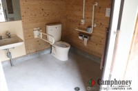 車椅子対応トイレ