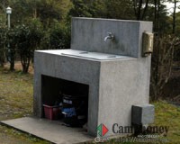 オートキャンプ場【常設テント】電気・水道付き