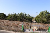 キャンプ場のすぐ隣は海