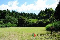 テント・タープ500円/張＋管理費500円/人、車乗入れ可、ペット可