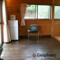 【バンガロー(平屋)】5名用、17500円＋入場料宿泊500円/人