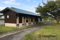 トイレ、シャワー棟