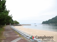 海の目の前でテント設営可能♪