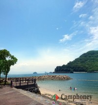 海の目の前でテント設営可能♪