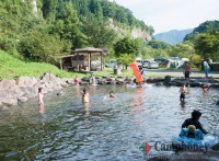 キャンプ場の画像