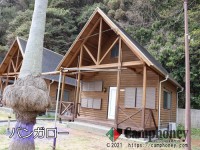 【小型バンガロー】定員6名、6棟、9,000円