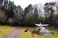 【オートサイト(ソロ)】[宿泊]1張1,000円＋入村料500円/人